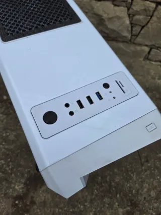 PC GAMER/GAMING GTX 1650