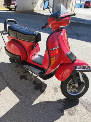 Vespa PX 125 T5 Roja y Negra