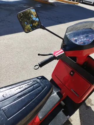 Vespa PX 125 T5 Roja y Negra