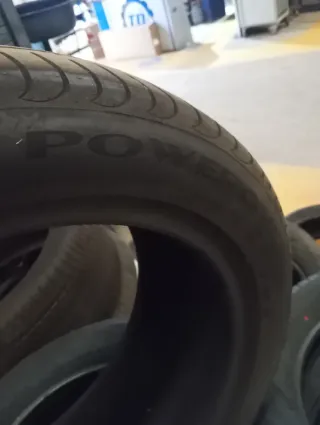 Neumáticos Pirelli 245/45 R18 100Y