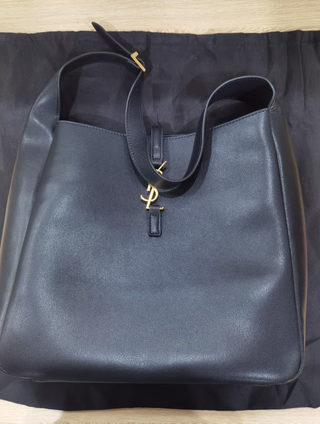 Bolso YSL Hobo mediano negro, original con factura