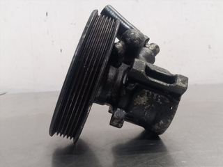 BOMBA DIRECCION FORD ESCORT BERL./TURNIER S / R