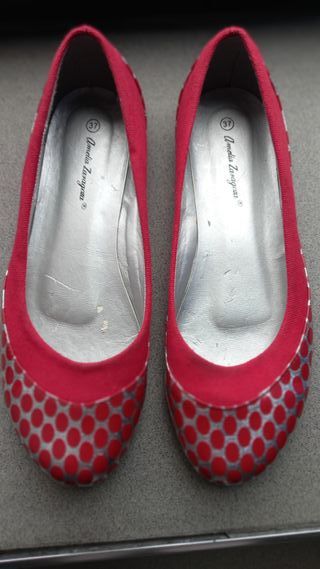 Manoletinas rojas y plateadas Talla 37