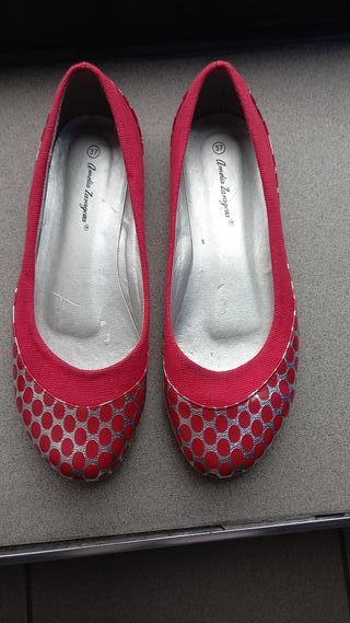 Manoletinas rojas y plateadas Talla 37