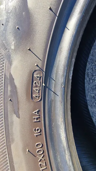 Neumáticos 225/55/18