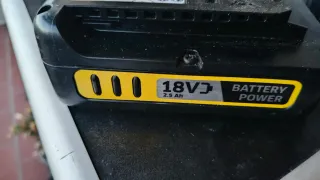 Karcher KHB 6 18V con cargador rápido y bateria