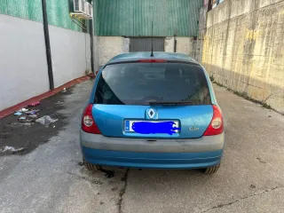Renault Clio 2004