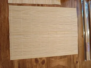 Juego de sushi con 6 cuencos, 4 palillos