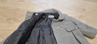 Abrigo gris talla 24 Casi sin uso