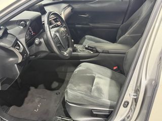 LEXUS UX 2.0 250h Business