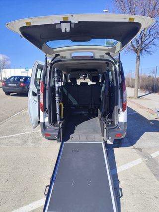 Ford tourneo connect