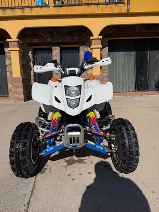 Suzuki LTZ 400 Quad Blanco