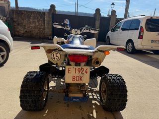 Suzuki LTZ 400 Quad Blanco