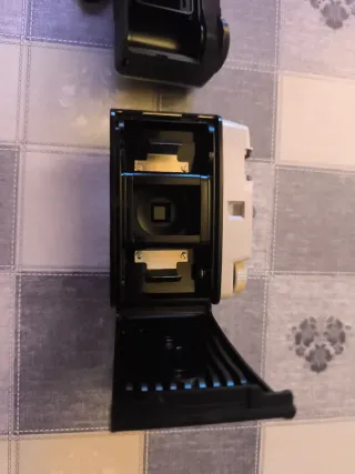 Fotocamere vintage Kodak e Nerasport