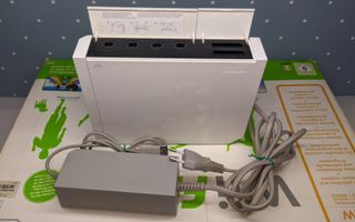 Consola Wii + Juegos + WiiFit + HDMI + WiiFl-ow 8.