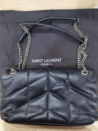 YSL Puffer Bag Small negro en piel de cordero