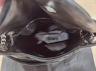 YSL Puffer Bag Small negro en piel de cordero