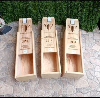 Scatole di legno per fai da te, decorazione cantina