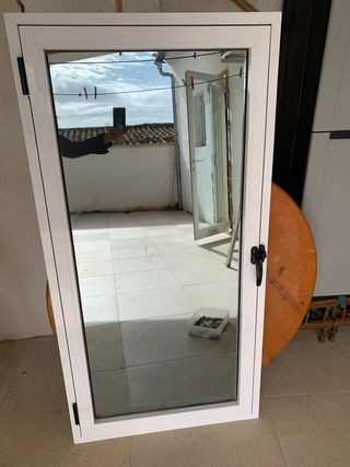 Ventana de aluminio