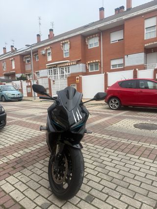 Honda CBR 650R 2023 Negra