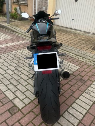 Honda CBR 650R 2023 Negra