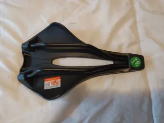 Sillín carretera ultraligero