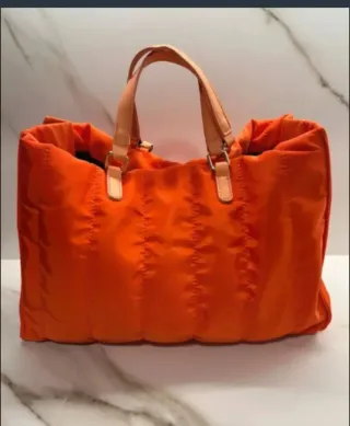 Lote 2 chaquetas rojas