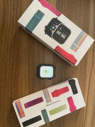 Reloj SaveFamily Watch Plus con correa y accesorio