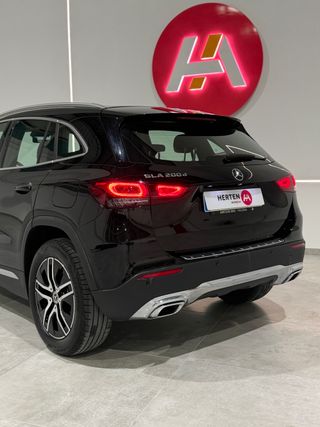 Mercedes-Benz GLA 200d