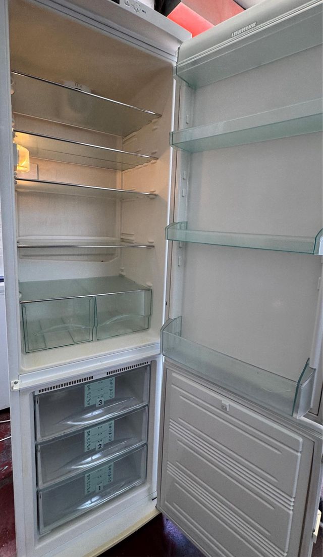 FRIGORÍFICO COMBI LIEBHERR BLANCO