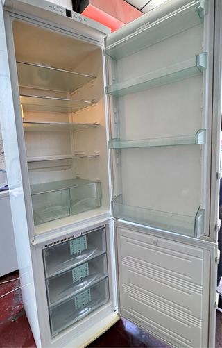 FRIGORÍFICO COMBI LIEBHERR BLANCO