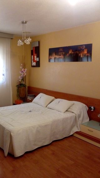 Casa adosada en esquina Estación Autobuses