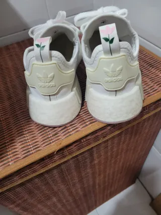 Zapatillas Adidas Mujer Blancas y Rosas