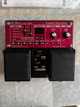 BOSS RC-30 Loop Station Dual Track Looper