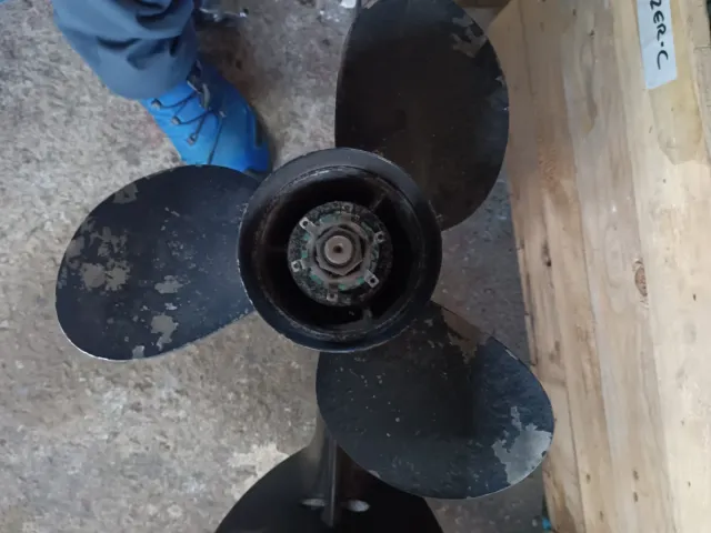 Cola Mercury 135 CV Optimax Completa