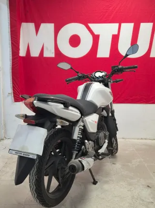 Keeway RKS 125 Blanca