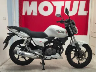 Keeway RKS 125 Blanca