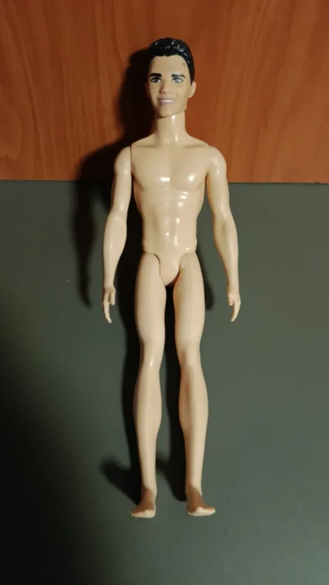 Muñeco Ken Mattel 30 cm