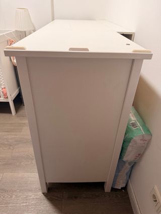 Cómoda IKEA HEMNES 8 cajones blanca
