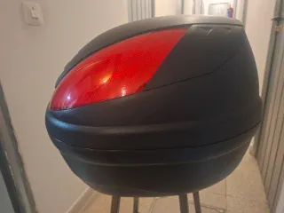 Baúl Givi 30L Monolock