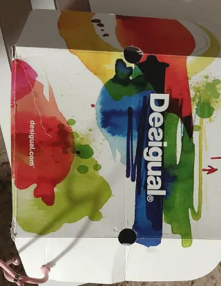 Botines Desigual Marrones con Detalles Rosas