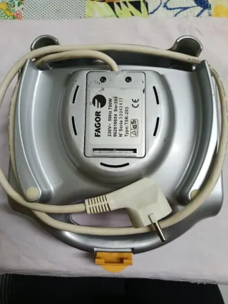 Sandwichera Fagor SW-200