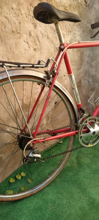 Bicicleta BH Clásica Ruedas 700