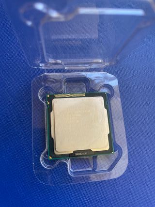 Lote 3 Procesadores Intel Core i3 e i5