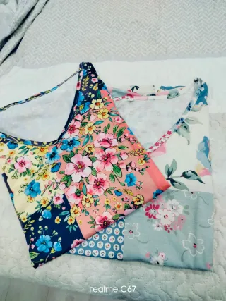 Lote 2 Camisetas Estampadas Flores
