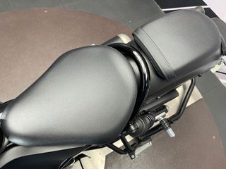 HONDA REBEL 500 GRIS