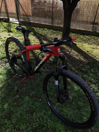 Bicicleta Berria Bravo Carbono 29 Talla (S)