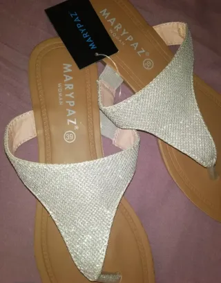 Sandalias Mary Paz Talla 39 Plata