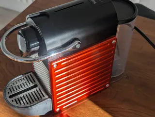 Cafetera Nespresso Krups Naranja