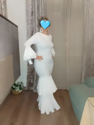 Traje de flamenca blanco roto